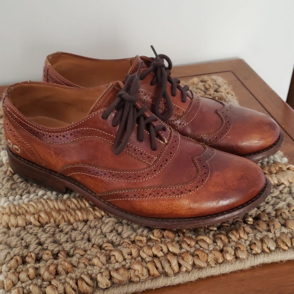 Leather Wingtip Oxford